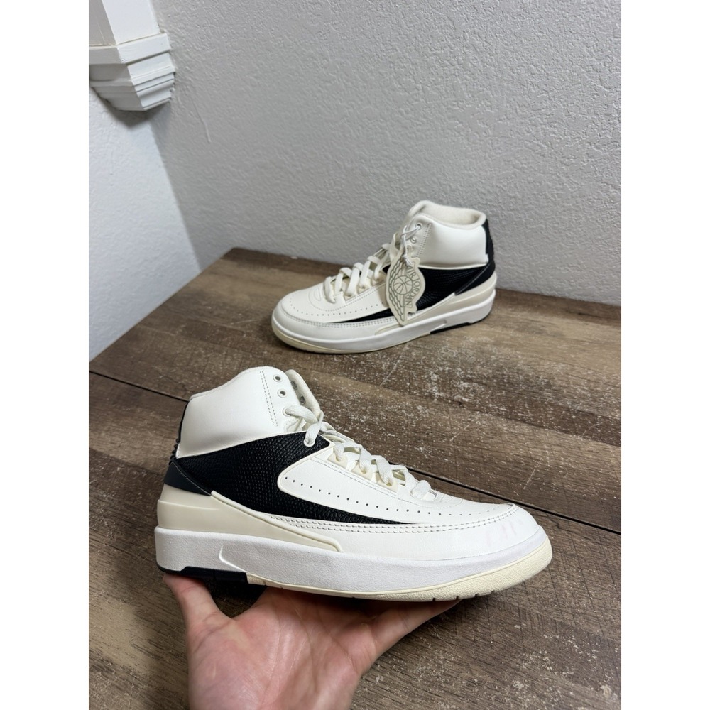 WOMENS NIKE AIR JORDAN 2 RETRO SAIL LEATHER SIZE 8.5 DX4400 100 NEW Shoes